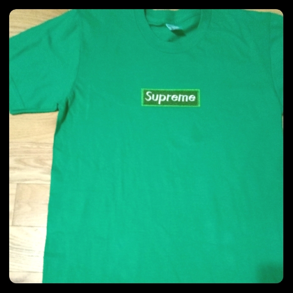 SUPREME t-shirt - Picture 1 of 2